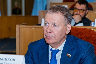 Депутаты приняли в первом чтении бюджет Оренбуржья 